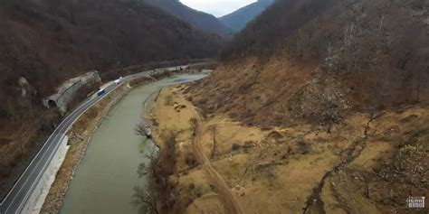 VIDEO Autostrada Sibiu Pitești Au început defrișările pe lotul 2 lângă