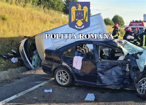 Accident rutier la ieșirea din Codlea Două autoturisme s au