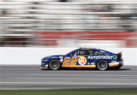 Joey Logano passes Brad Keselowski on last lap, gives Ford Atlanta win ...