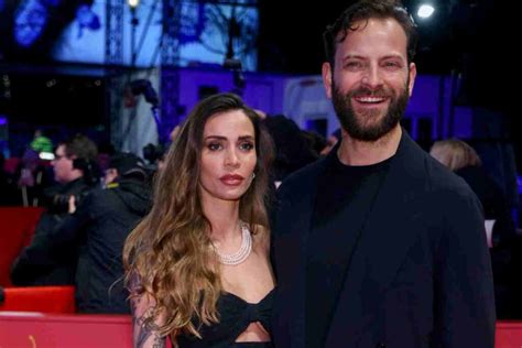 Alessandro Borghi Et Moglie E Figli Studi Ex Fidanzate Tutto Su