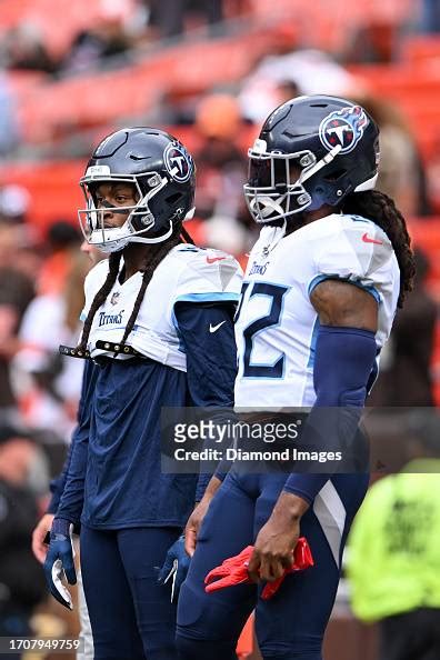 Deandre Hopkins And Derrick Henry Of The Tennessee Titans Look On