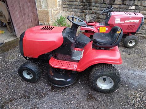 Troc Echange échange tracteur Tondeuse autoportée tracteur Jonsered sur