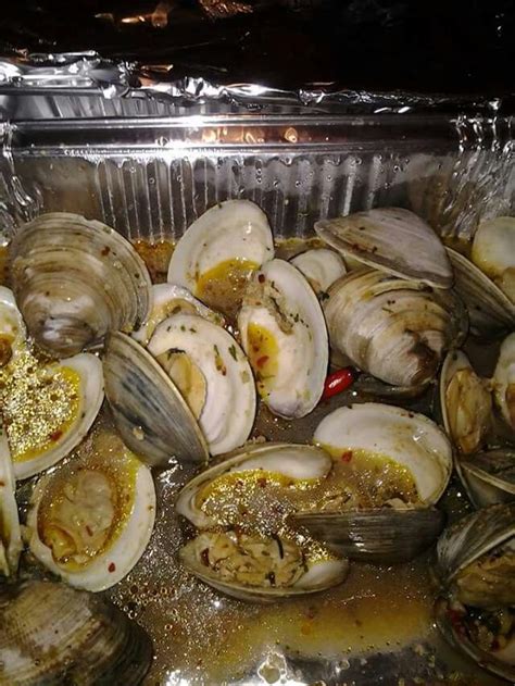 Garlic Butter Clams! | Yummy seafood, Clam recipes, Seafood recipes