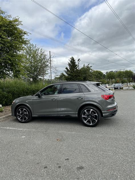 2023 Audi Q3 Chronos Grey Raudi