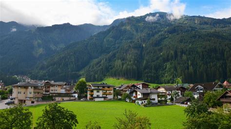 16 Best Hotels in Mayrhofen. Hotels from $69/night - KAYAK