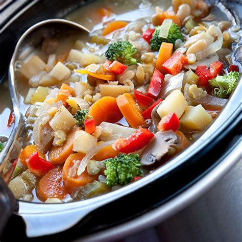 5 High Protein Vegetarian Crock Pot Recipes You Should Make This Week