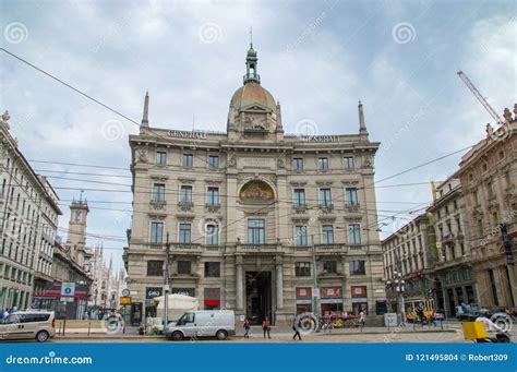 Palazzo Delle Assicurazioni Generali Building Editorial Stock Image Image Of City Tourism