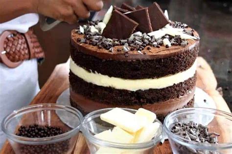 90 Minutes Tuxedo Cake Recipe