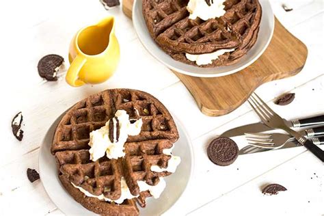 Oreo Waffles Easy Breakfast Dessert Theeatdown