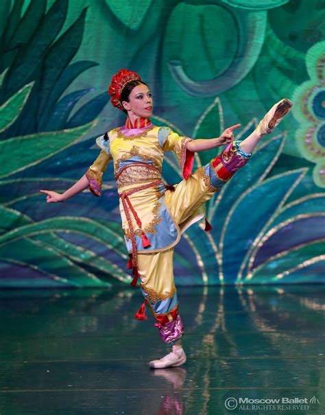 Welcome To Moscow Ballet Nutcracker Costumes Chinese Dance