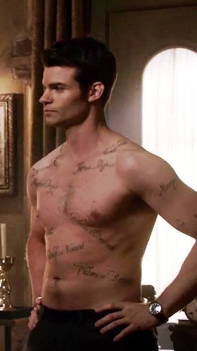 Elijah Shirtless Oh Yes Daniel Gillies The Originals Vampire