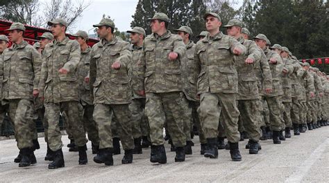 Yeni Askerlik D Zenlemesi Aya D Ren Madde Kabul Edildi Ankara