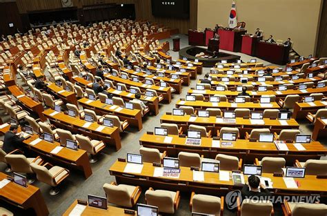 채상병특검법 필리버스터 이틀째 발언하는 박준태 의원 연합뉴스