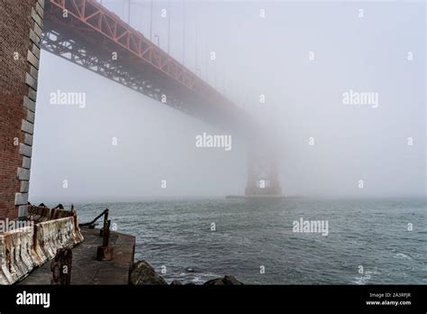 Building The Golden Gate Bridge Hi Res Stock Photography And Images Alamy