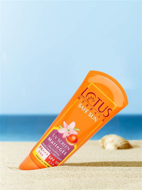 Lotus Safe Sun Moisturising Sunscreen Lotion Spf Pa Best Price In