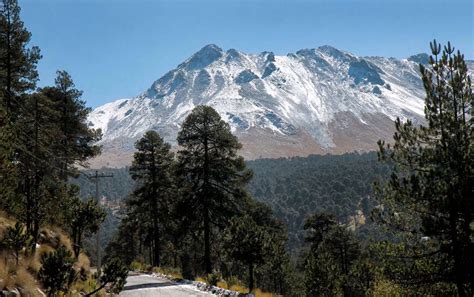 Parque Ecológico de Cacalomacán en el Estado de México Pueblos