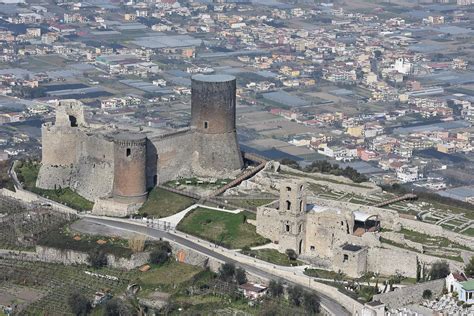 Discover Campania Castello Di Lettere L Inaugurazione Delle Nuove