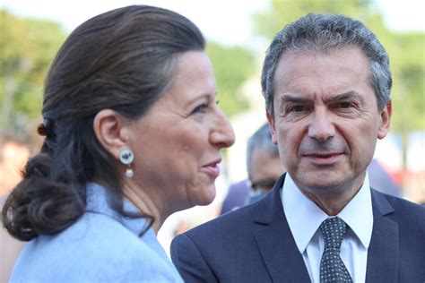 Photo Agnès Buzyn et son mari Yves Lévy Défilé militaire à l