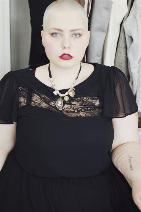 Streaming Literotica Daring Chubby Wife 5 Plus Size Women On Wearing A Bikini For The First