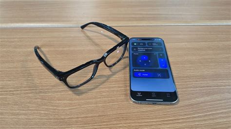Review: Do the Nuance Hearing Glasses pass the restaurant test? | Mashable