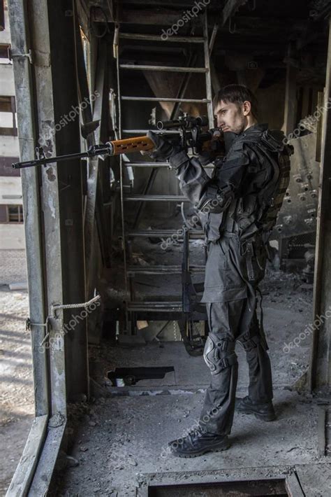 Combatiente De Las Fuerzas Especiales Rusas Francotirador Est De