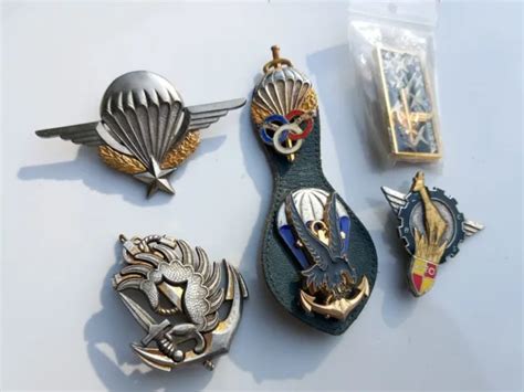 LOT INSIGNES MILITAIRES Brevet BOMAP 420 Bacs Beret Troupe Marine