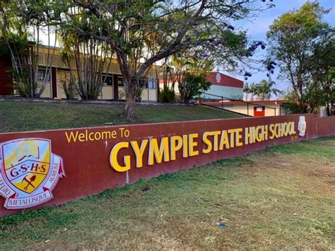 Mother in schoolgirl uniform sneaks into Gympie State High School | The ...