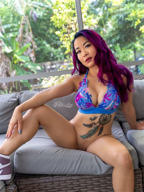 OnlyFans Hotwife Katie Lin Katielin Nextdoor Nude Photo 7