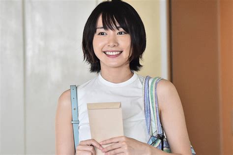 画像2 9 新垣結衣と“契約結婚”したい人続出 “プロの独身”星野源にも「可愛い」「萌える」の声止まらず モデルプレス