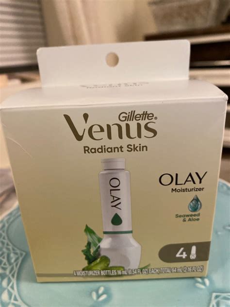 Gillette Venus Radiant Skin Olay Moisturizer Seaweed Aloe 4 Bottles