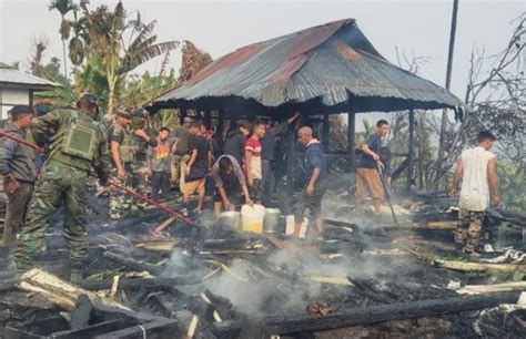 Assam Rifles avert major fire tragedy in Nagaland's Mon - NewsBharati