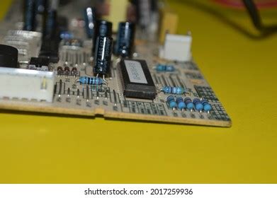 Electronic Circuit Board Components Stock Photo 2017259936 | Shutterstock