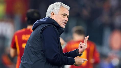 Mourinho E Una Roma Di Bravi Ragazzi Ma A Volte Servirebbe Una