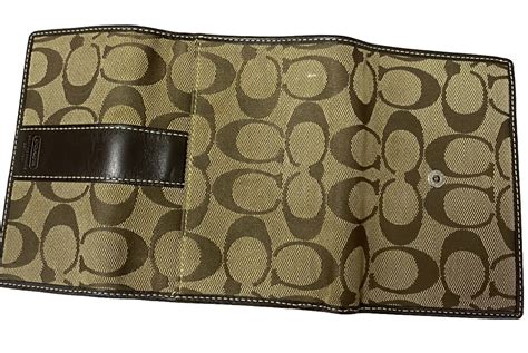 Coach Wallet In Signature Canvas Bi Fold Brown Gem