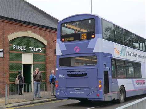 First Pmt In The New Livery First Pmt Volvo B Tl Flickr