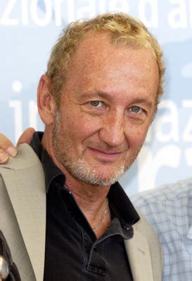 Robert Englund