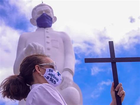 Coluna Preciso Resistir Ao Brasil De Fato Minas Gerais