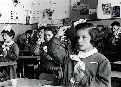 A SCUOLA NEGLI ANNI 60 E 70 curiosità e FOTO con link dedicati