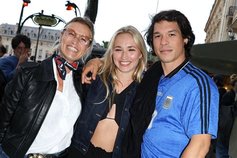 Photo Alexandra Lamy Chlo Jouannet Et Son Compagnon Sandor Funtek