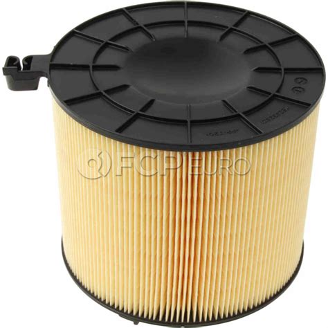 Audi Engine Air Filter - Hengst 8W0133843C | FCP Euro