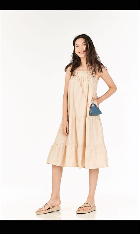 Nikko Midi Dress In Cream Women S Fashion Dresses Sets Dresses On