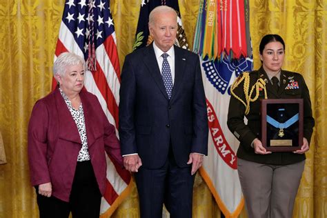 Biden awards Medal of Honor to Gen. Richard Cavazos, Texas legend