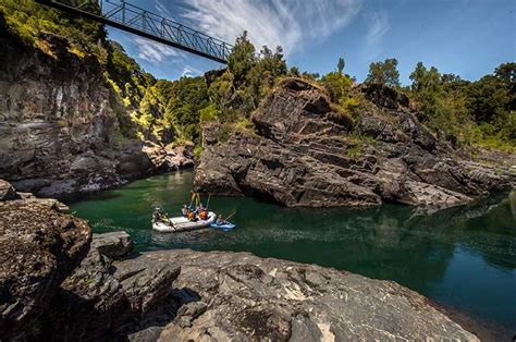 Rafting En R O Corcovado A La Frontera Chubut Comarka Expediciones