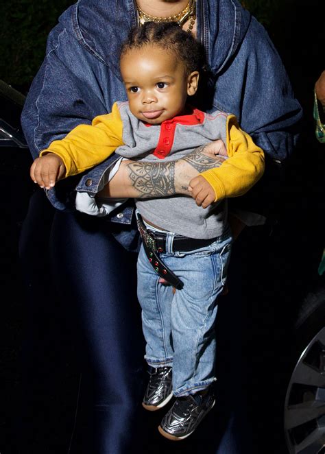 See Rihanna and A$AP Rocky’s Family Photos With Their Newborn Baby ...