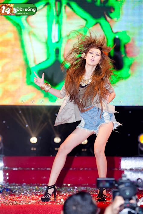 Hot girl Mie trở thành Ngôi sao Thời trang