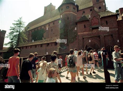 Malbork 08 07 1995 Zamek krzyacki w Malborku Trzyczêœciowa twierdza