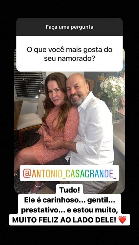 SBT TV Atualmente namorando Zilu posta foto de casamento Zezé Di