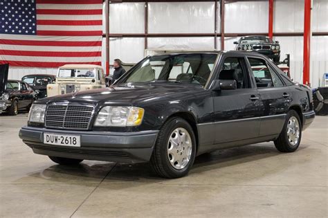 1995 Mercedes-Benz E320 | GR Auto Gallery