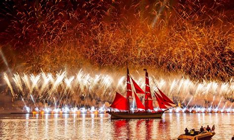 The ultimate Wanderlust guide to St Petersburg's White Nights - Wanderlust