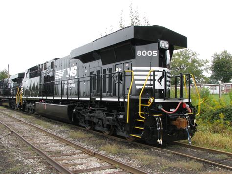 NEW Norfolk Southern ES44AC GE Locomotives at Erie, PA. 9-28-2008 ...